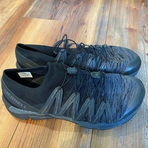 Men’s Bare Access Flex Knit
J77587
Color: Black
Size: 9.5 Width: M